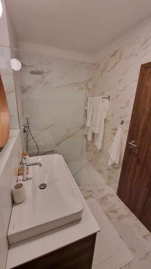 Delta House - Alfa Apartment Zadar Eksteriør billede